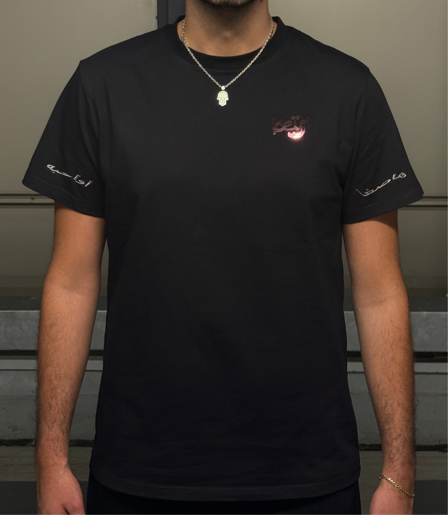 T-SHIRT BLACK REGULAR FIT